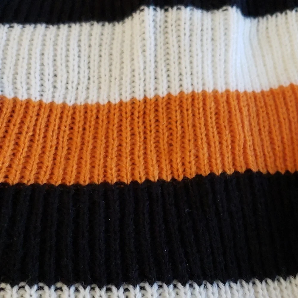 Hyde & EEK! Boutique Halloween Dog  Sweater Size S